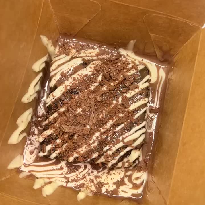 Chocolate Cake & Ganache